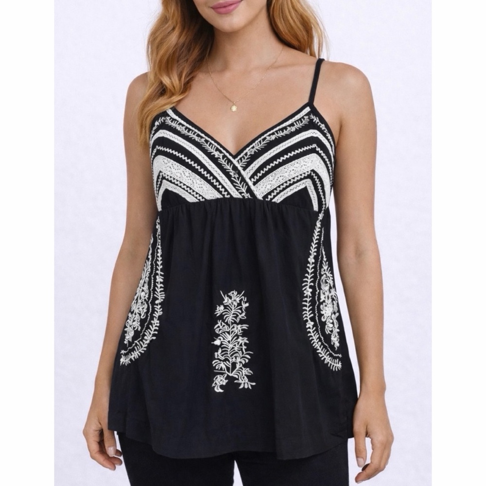TEMT • Black/White Embroidered Boho V-Neck Tank Top, S